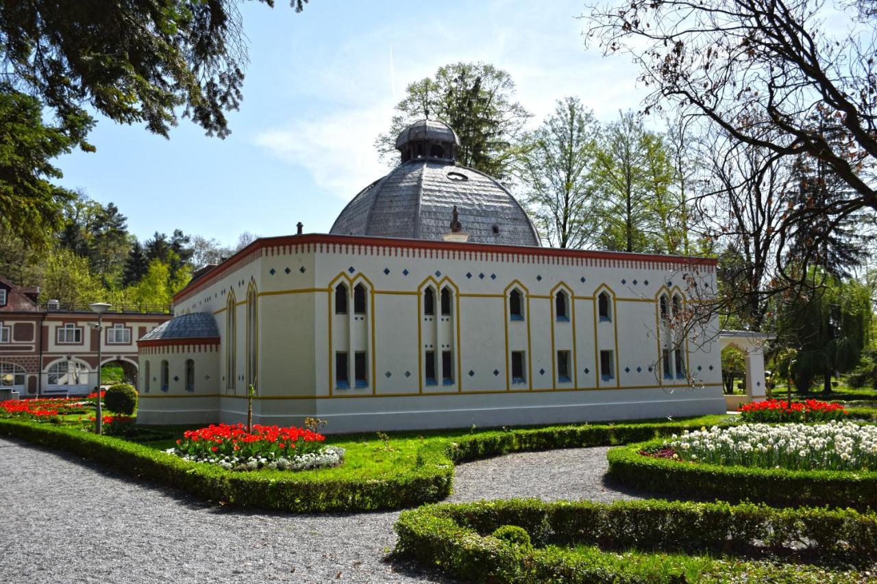 Daruvarske Toplice Depandansa Arcadia Hotel Kültér fotó